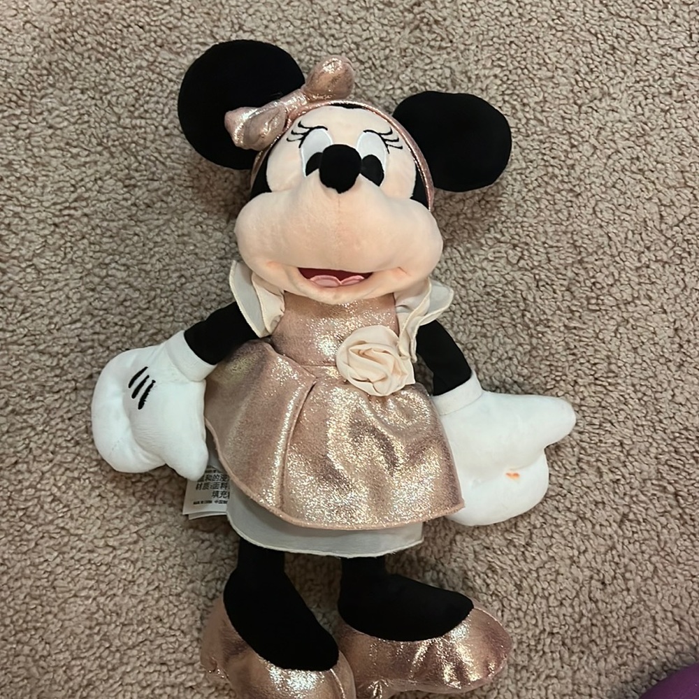 Small Minnie Mouse
